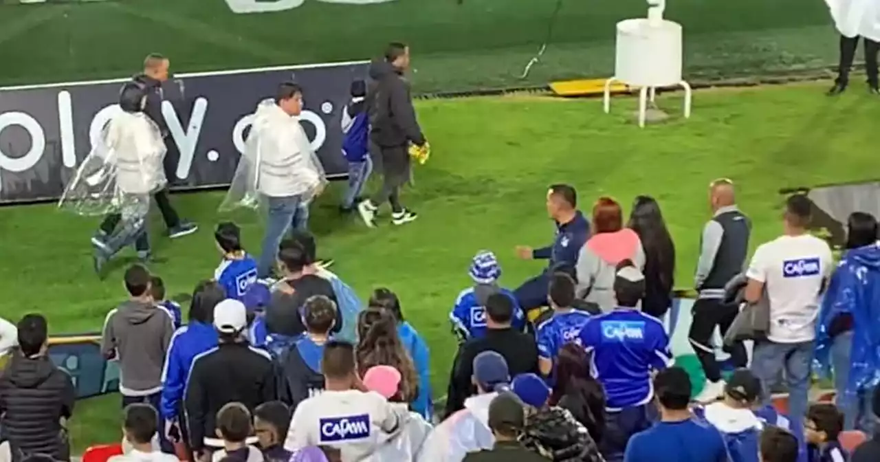 “Imbéciles”, hinchas de Millonarios hicieron sacar un niño de la tribuna