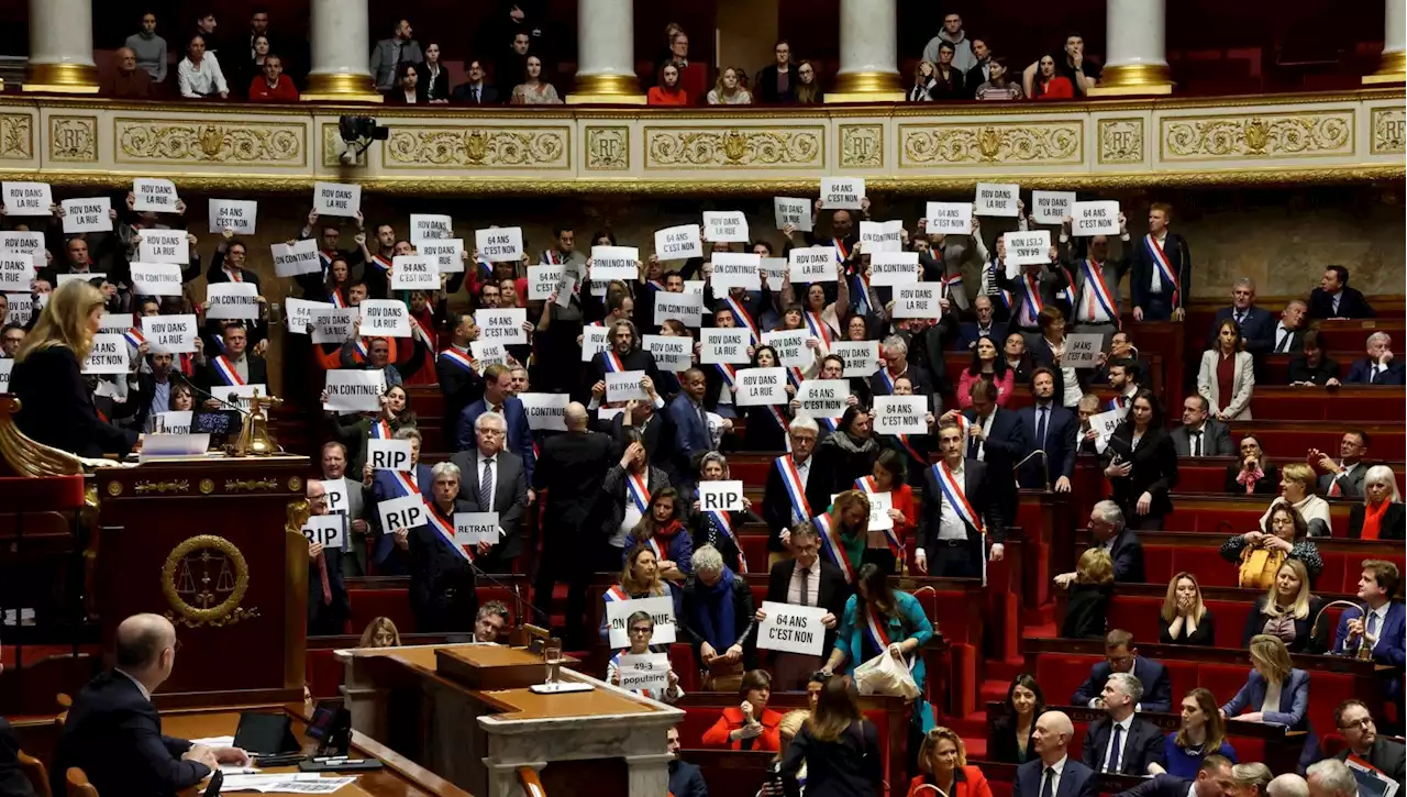 Riforma delle pensioni in Francia: non passa la prima mozione di sfiducia al governo Borne