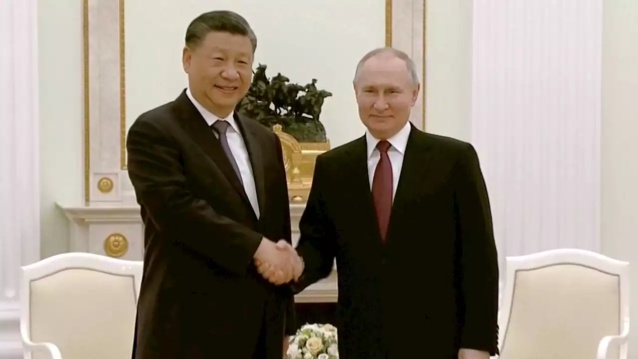 Xi llega a Rusia para su viaje oficial