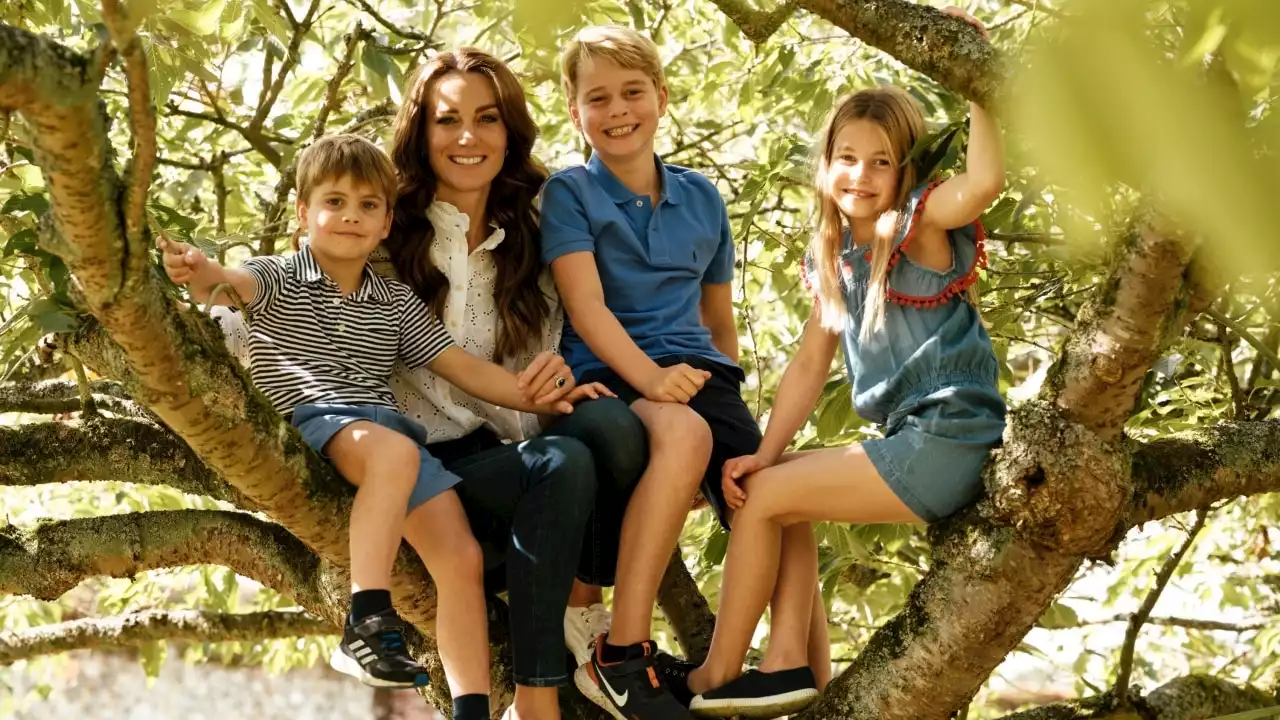 Royal family shares sweet snap of Princess of Wales and her children to mark Mother's Day