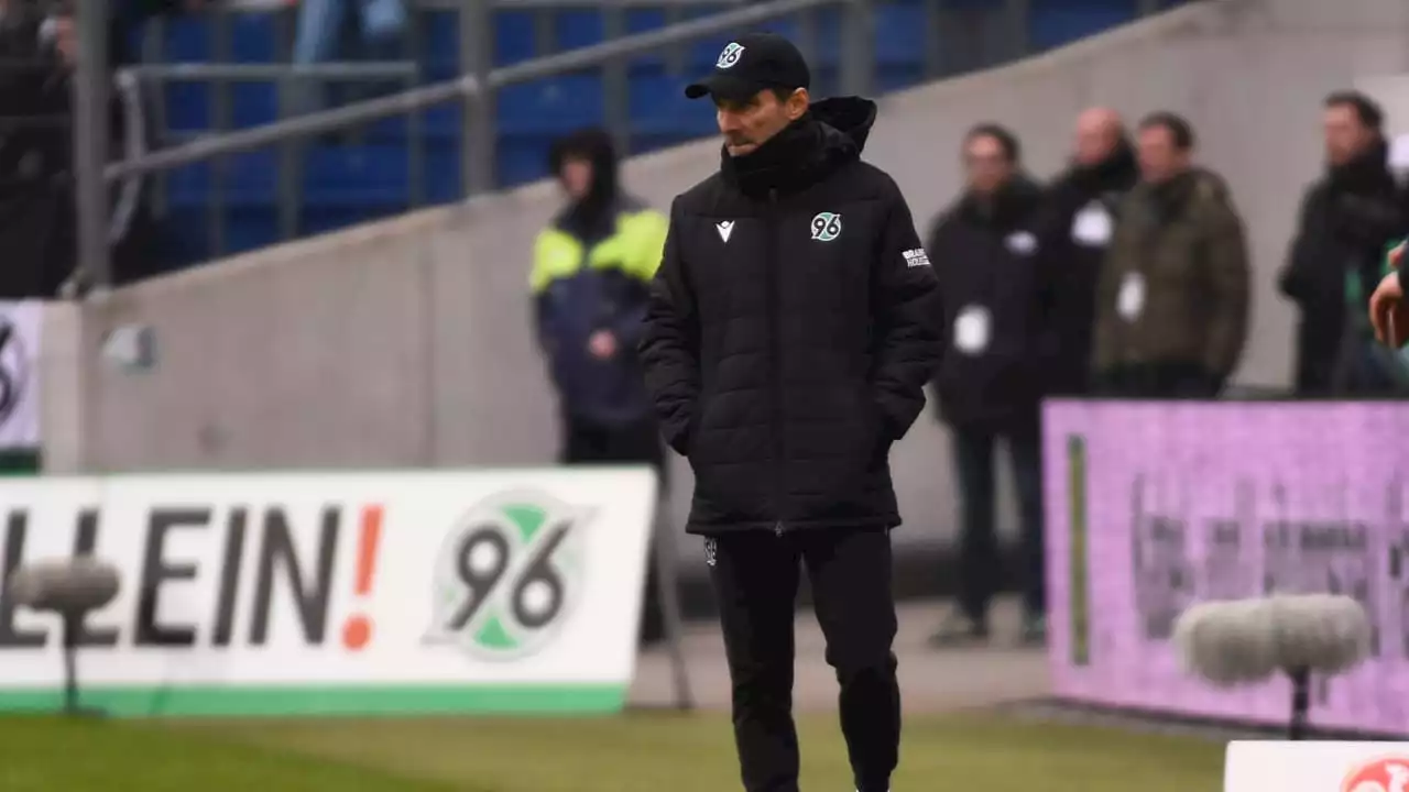 Hannover 96: Stefan Leitl frustriert nach Last-Minute-Pleite im Derby