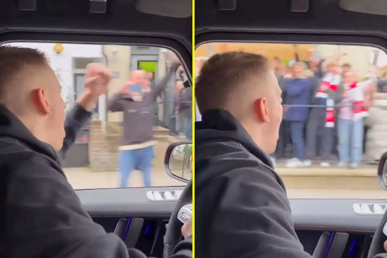 Arsenal fans love Zinchenko's celebrations after win over Crystal Palace