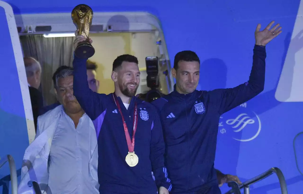 Lionel Messi (de nouveau) accueilli comme un dieu en Argentine