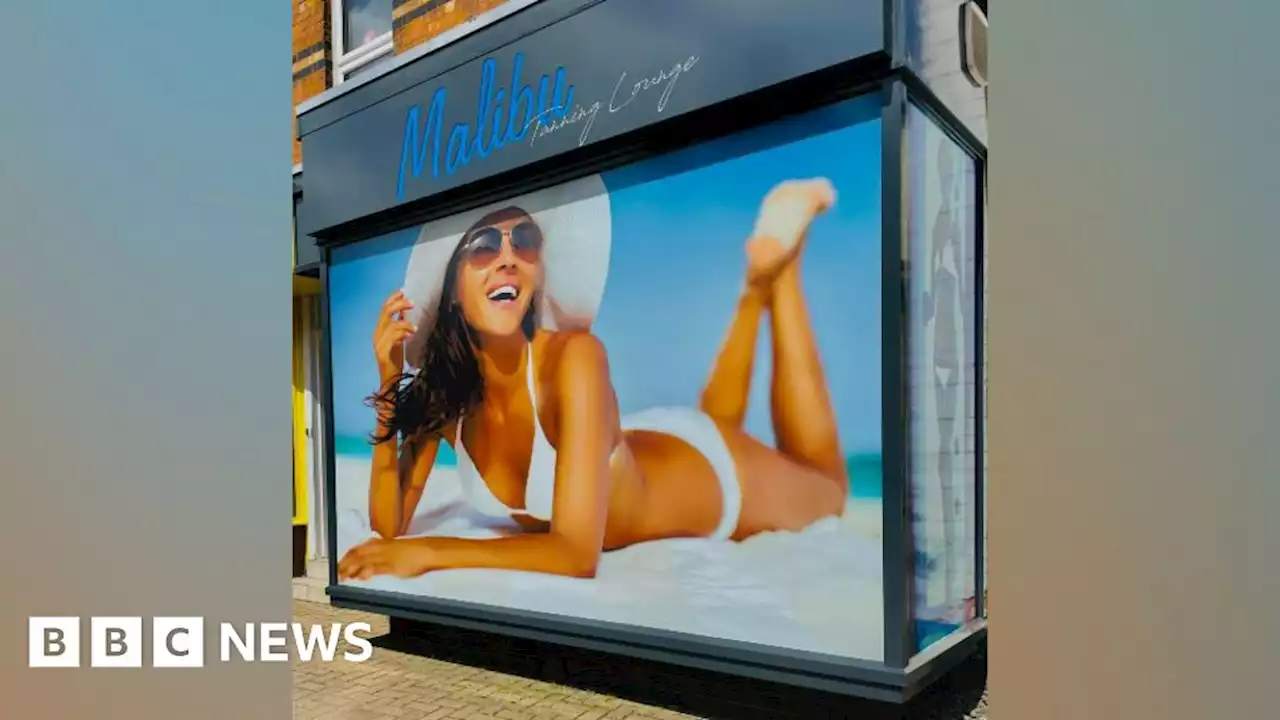 Harborough tanning salon loses appeal over window display