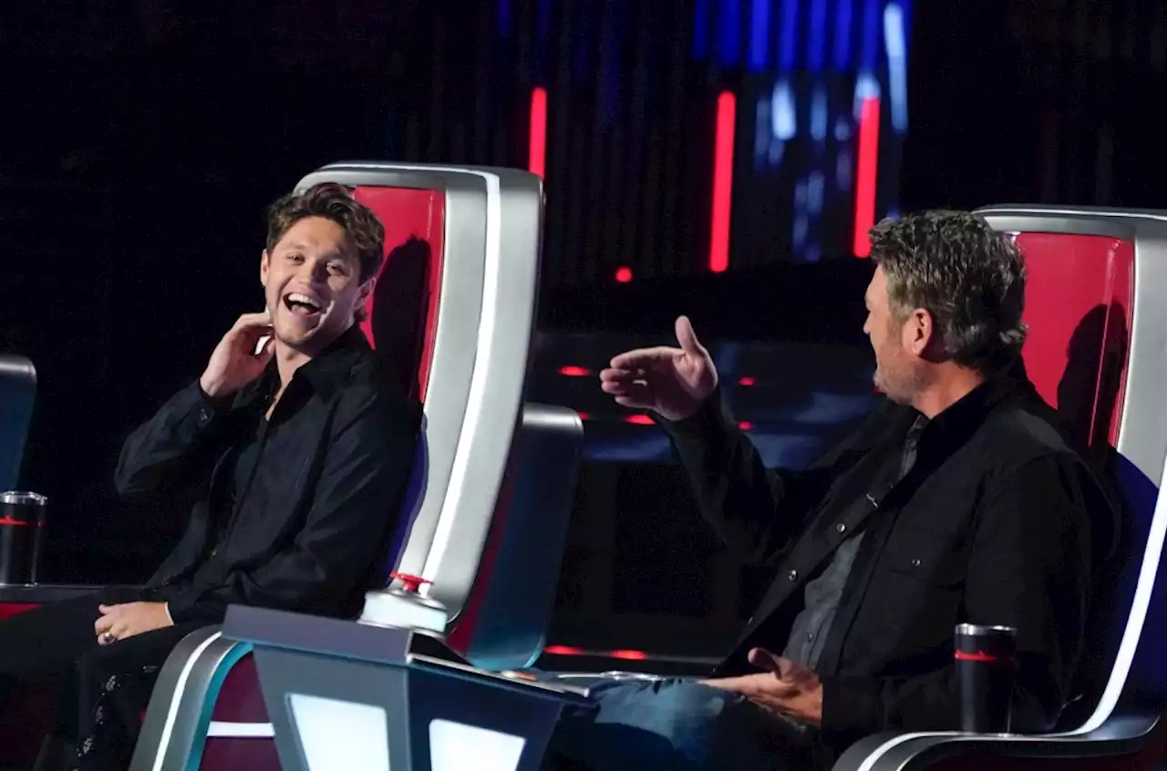 Blake Shelton Vows He’s ‘Never Helping’ Niall Horan Again After Kelly Clarkson Prank Goes Awry on ‘The Voice’