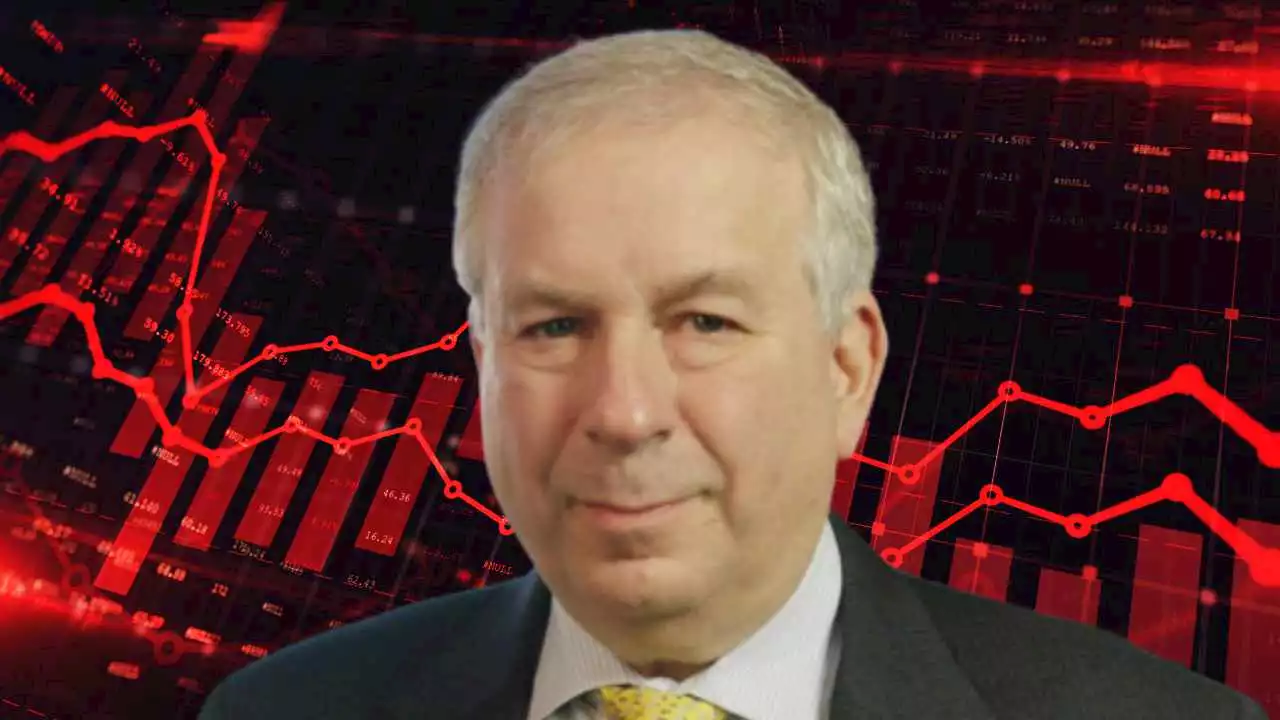 Economist David Rosenberg Warns of 'Crash Landing' and Recession, Citing Fed Data – Economics Bitcoin News