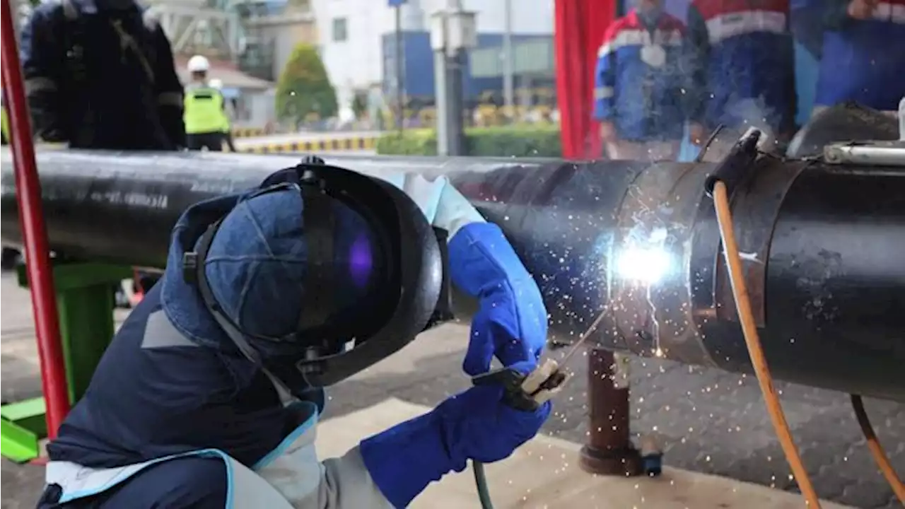 PGN Lakukan First Welding Pipa Gas Bumi ke FajarPaper