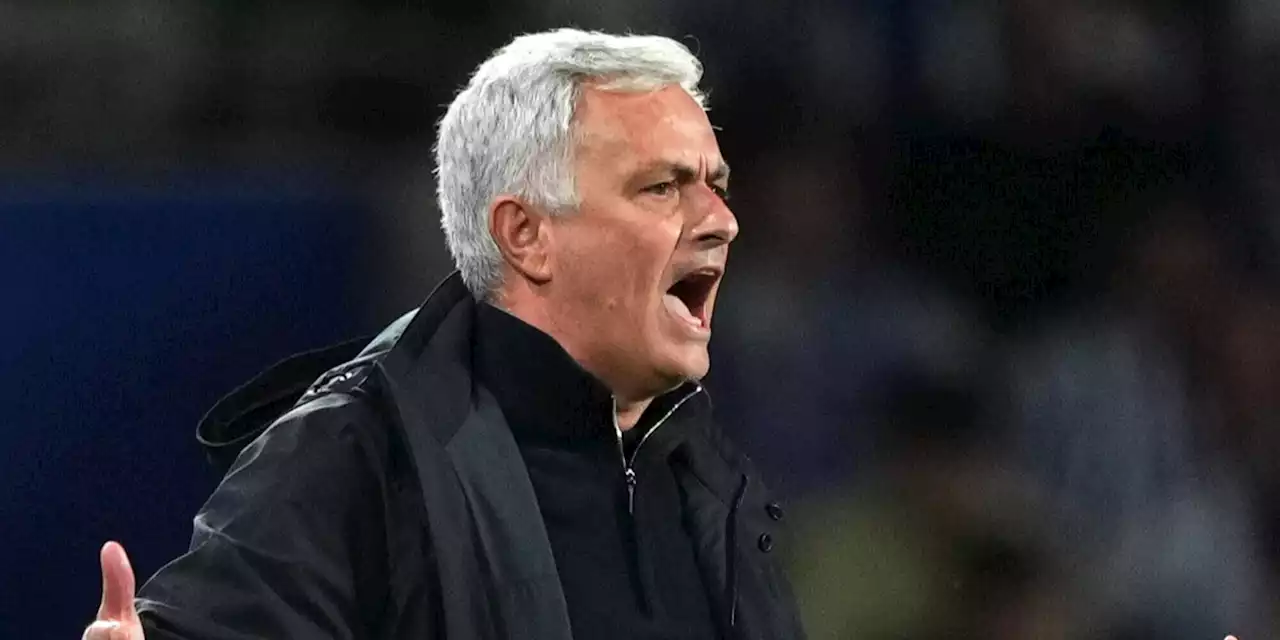 Mourinho non molla la Champions: ecco cosa ha detto alla squadra dopo il derby