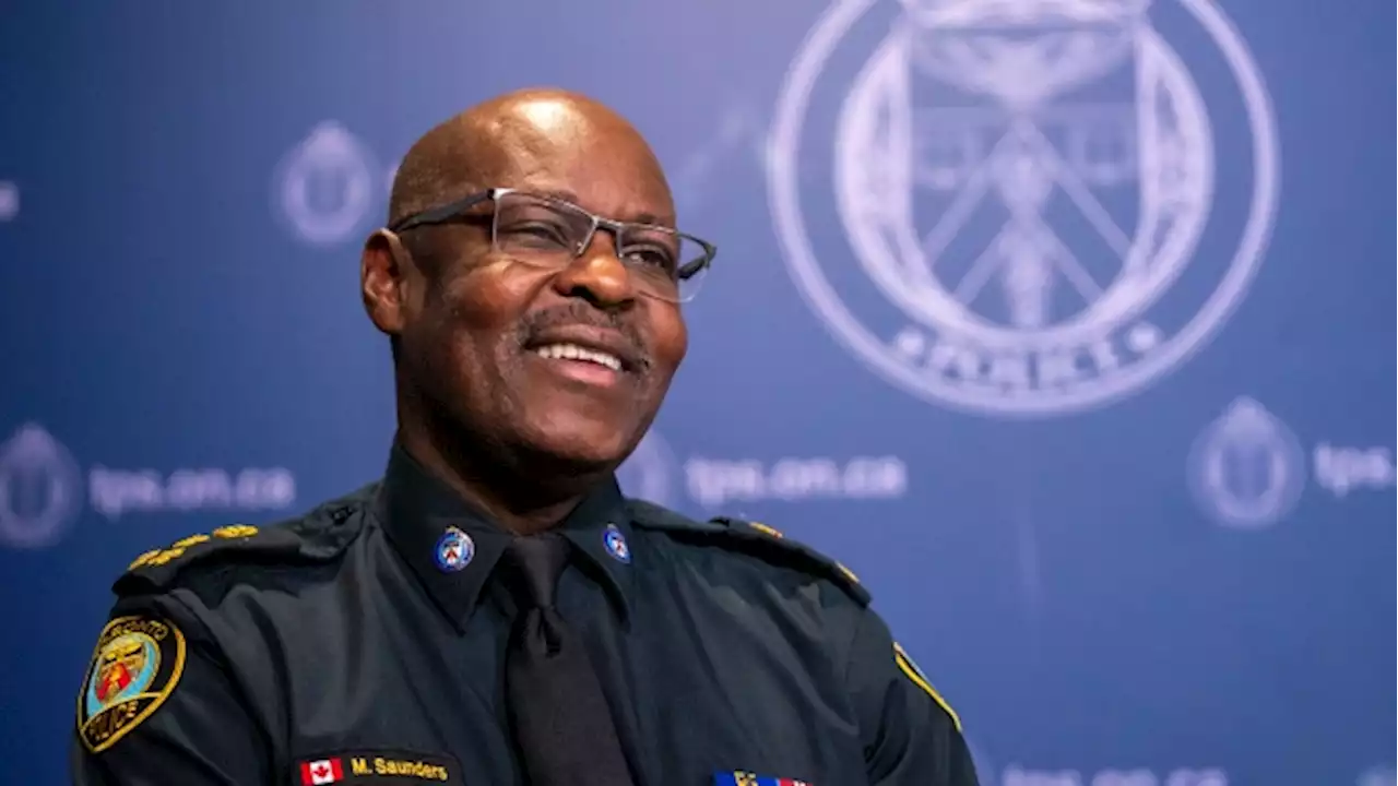 Former police chief Mark Saunders to run for mayor