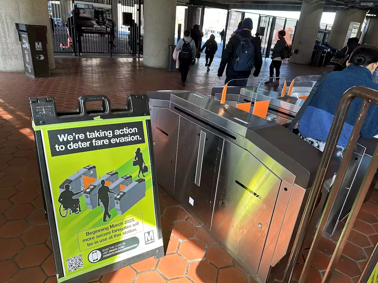 Metro Will Retrofit Faregates To Cut Down On Fare Evasion