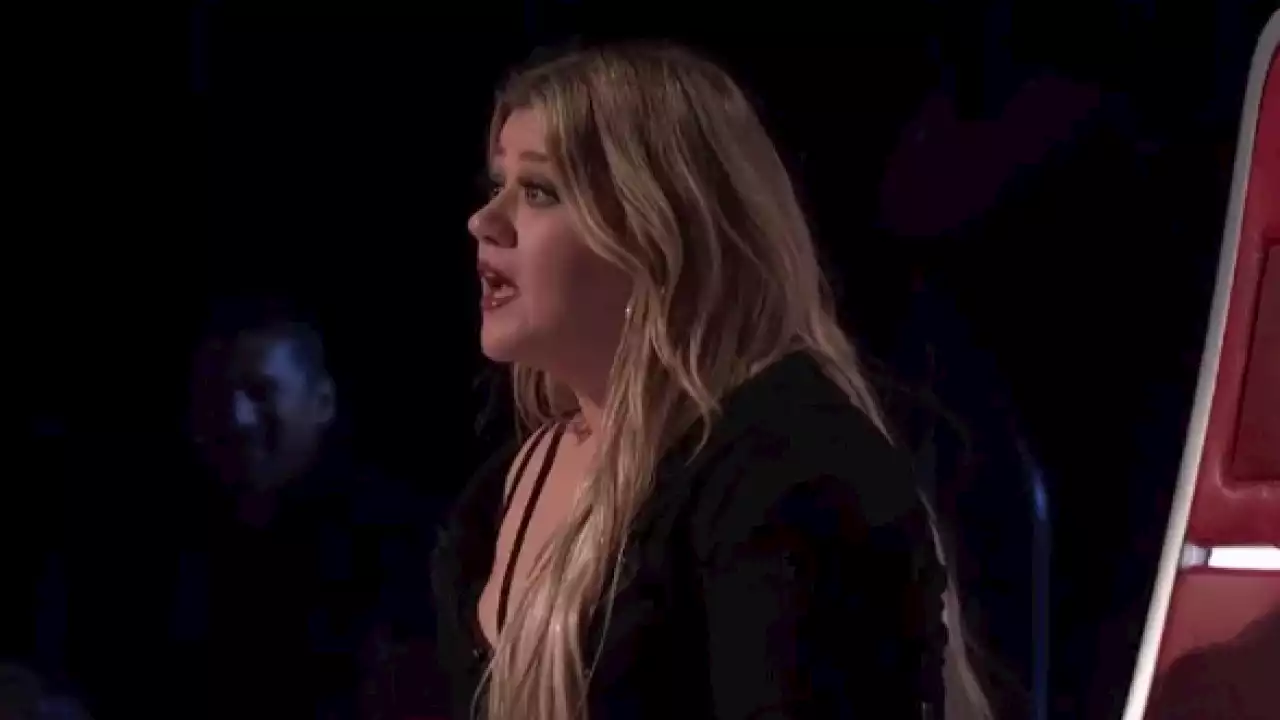 'The Voice': Kelly and Chance Geek Out Over a Joni Mitchell Cover