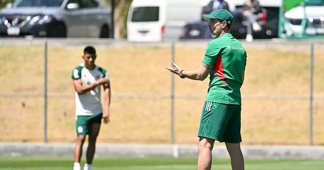 ‘Henry Martín es un líder en la cancha, un líder que necesitamos’: Diego Cocca