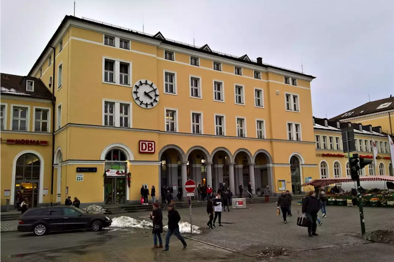 In Klinik: Zug erfasst Arbeiter am Regensburger Bahnhof - idowa