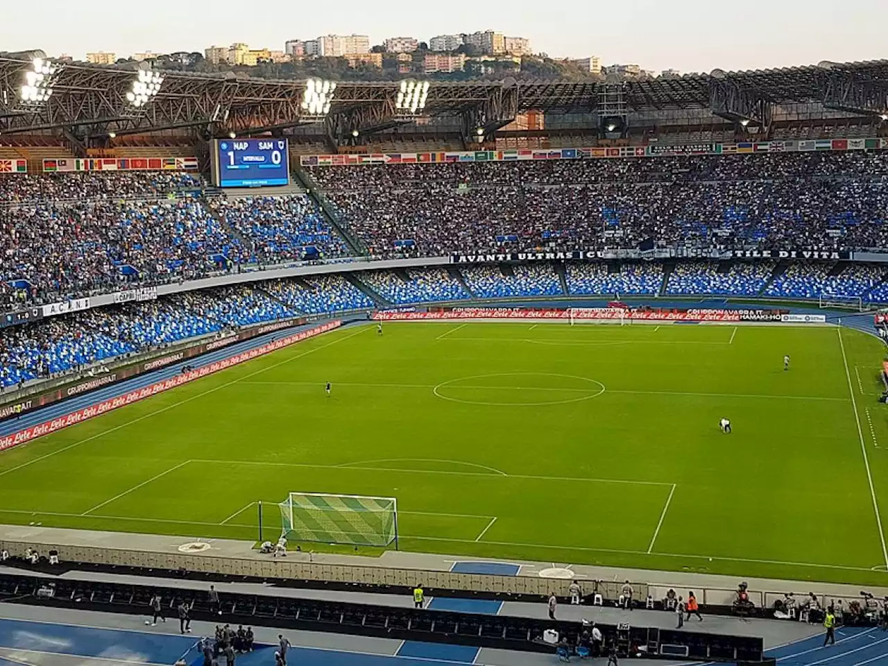 Napoli, paura in vista della partita Italia-Inghilterra: tifosi d'oltremanica sotto controllo