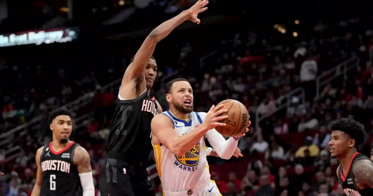 Warriors down Rockets 121-108 to snap 11-game road skid