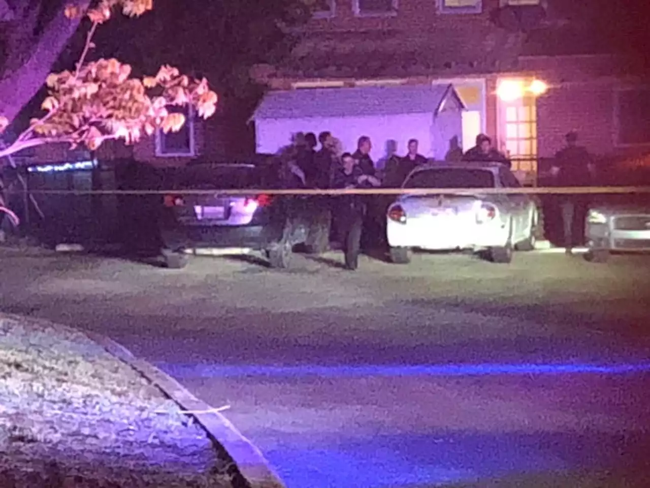 Man shot twice during argument over parking space on East Side, San Antonio police say