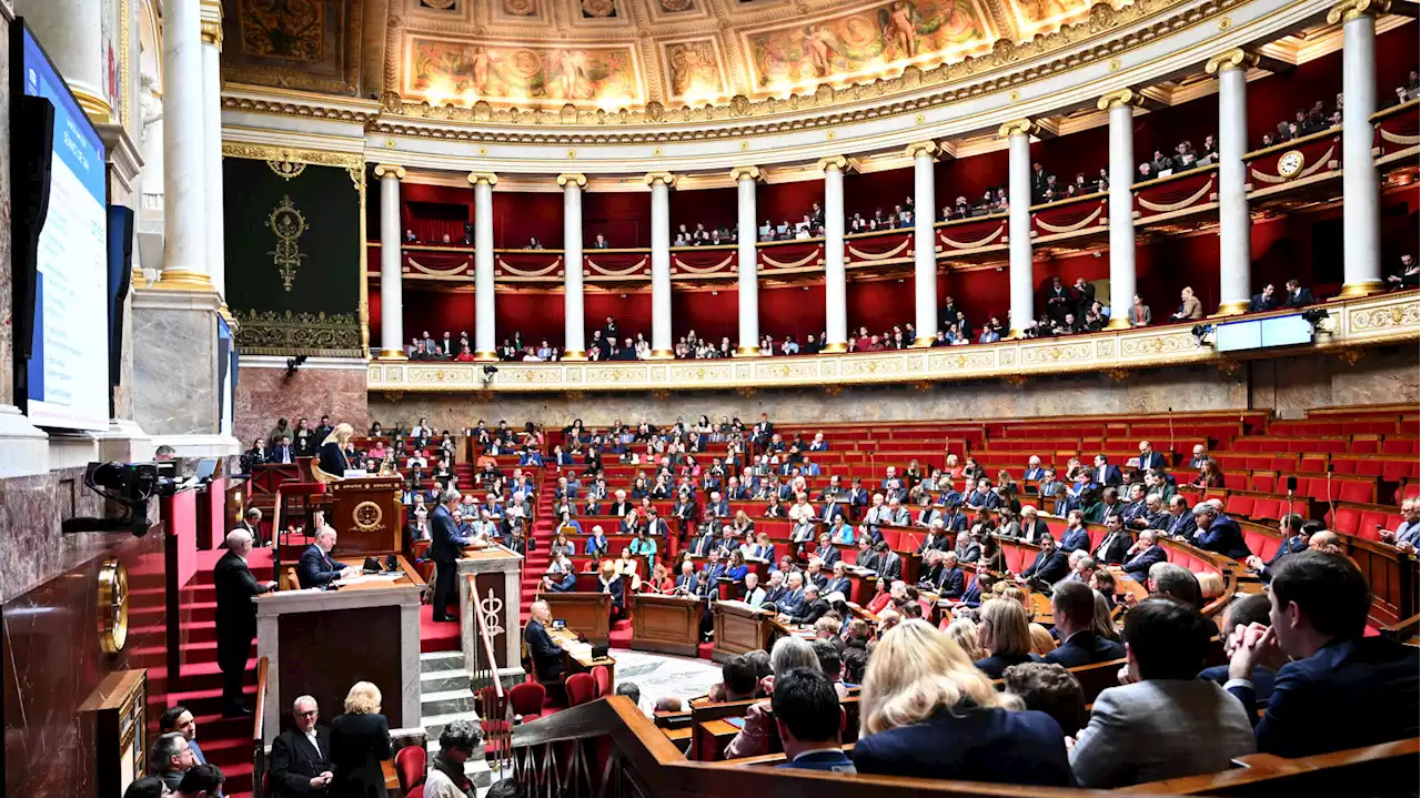 Qui sont les 19 députés LR qui ont voté la motion de censure transpartisane