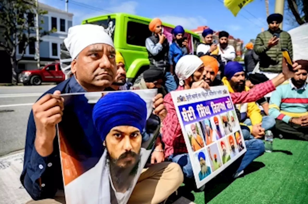 Indian state Punjab extends internet ban in hunt for Sikh separatist