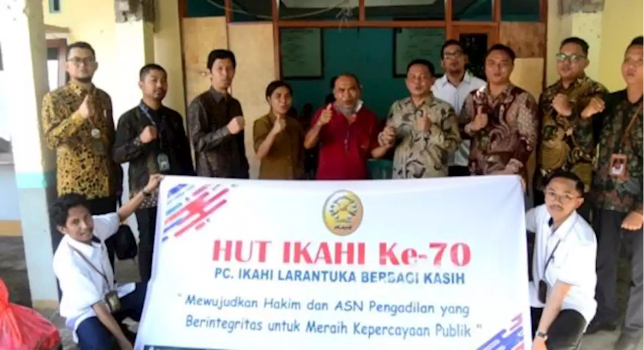 Rayakan HUT Ke-70, Ikahi Larantuka Kunjungi Pantai Asuhan Adimister Duli Onan