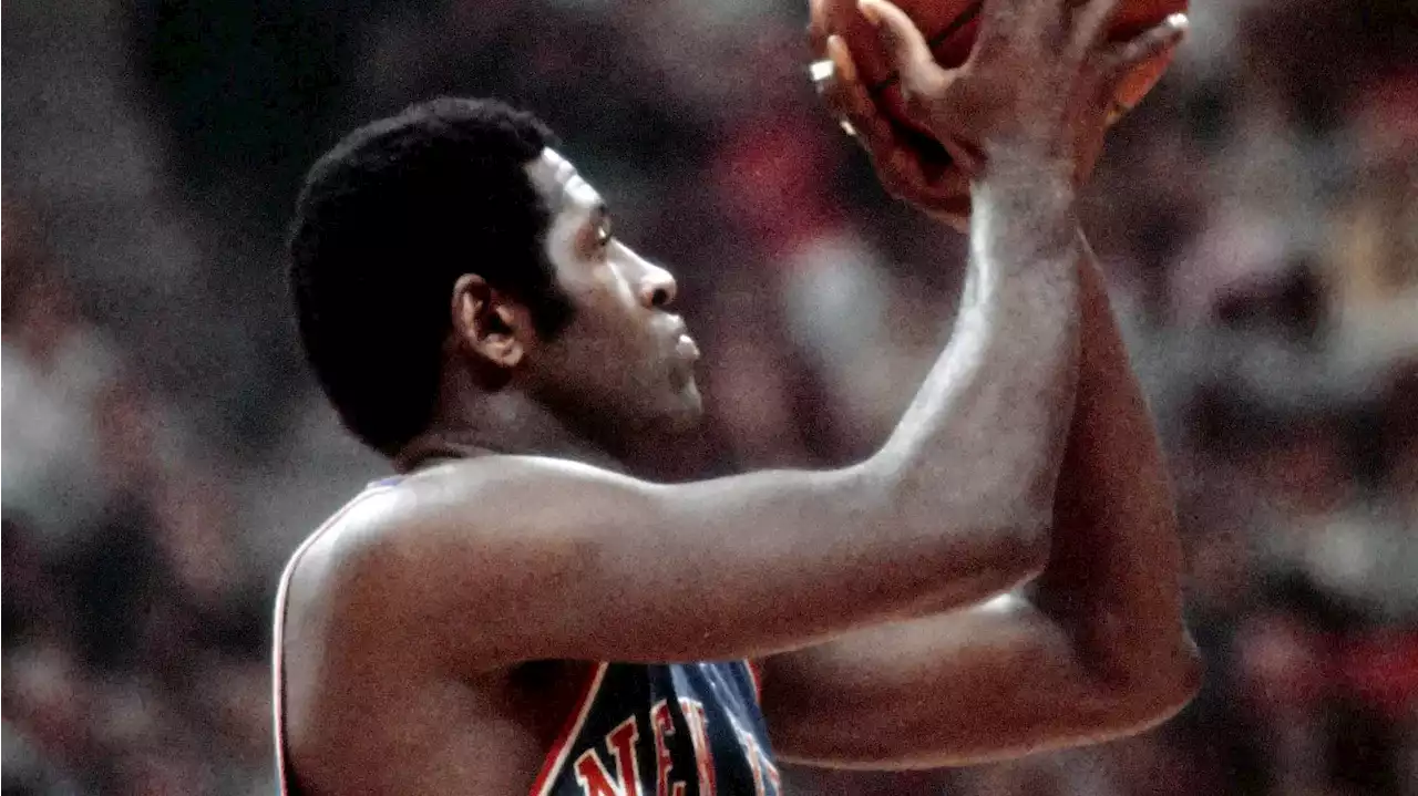 Knicks Legend, Basketball Hall of Famer Willis Reed Dies at 80