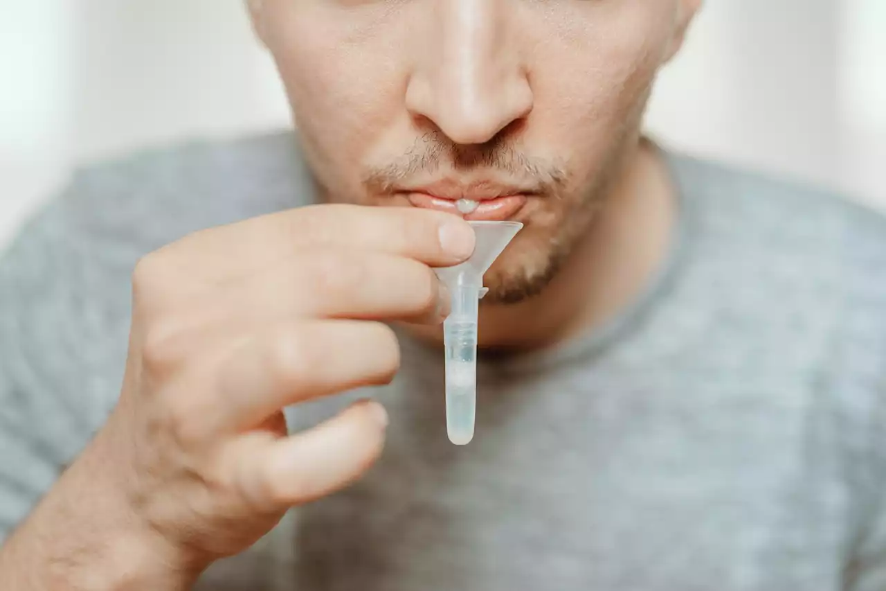 Study suggests saliva samples may be better indicators of SARS-CoV-2 persistence than nasal swabs