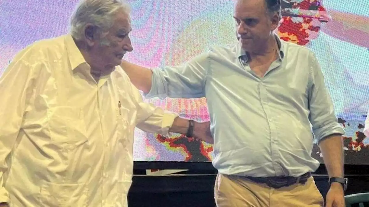 Uruguay: Yamandú Orsi se convirtió en el primer precandidato del Frente Amplio | El intendente de Canelones recibió el apoyo de Pepe Mujica y Lucía Topolansky