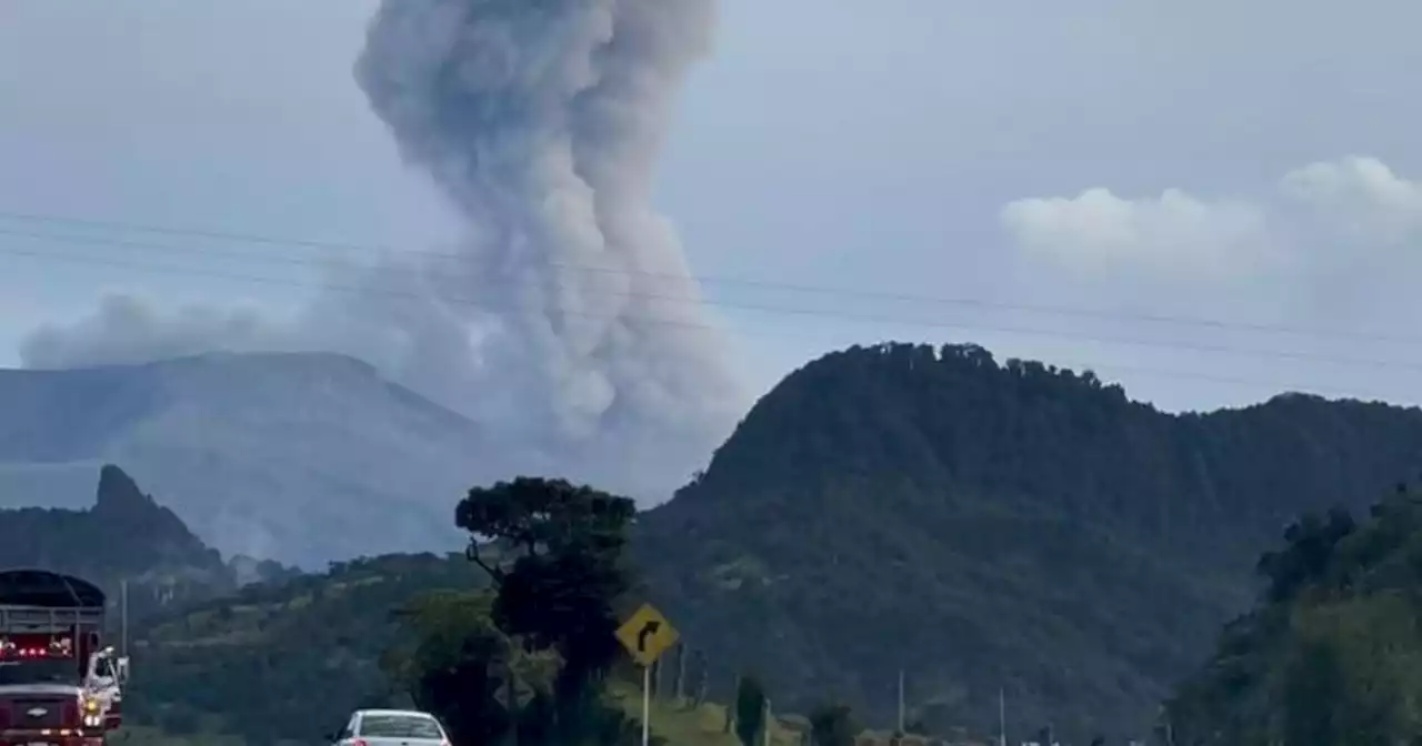 Volcán Nevado del Ruiz aumentó fumarola y generó incertidumbre, Servicio Geológico habló