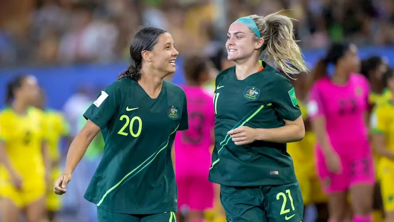 'A blessing in disguise': Refreshed Ellie Carpenter ready to tackle Matildas captain Sam Kerr in UWCL