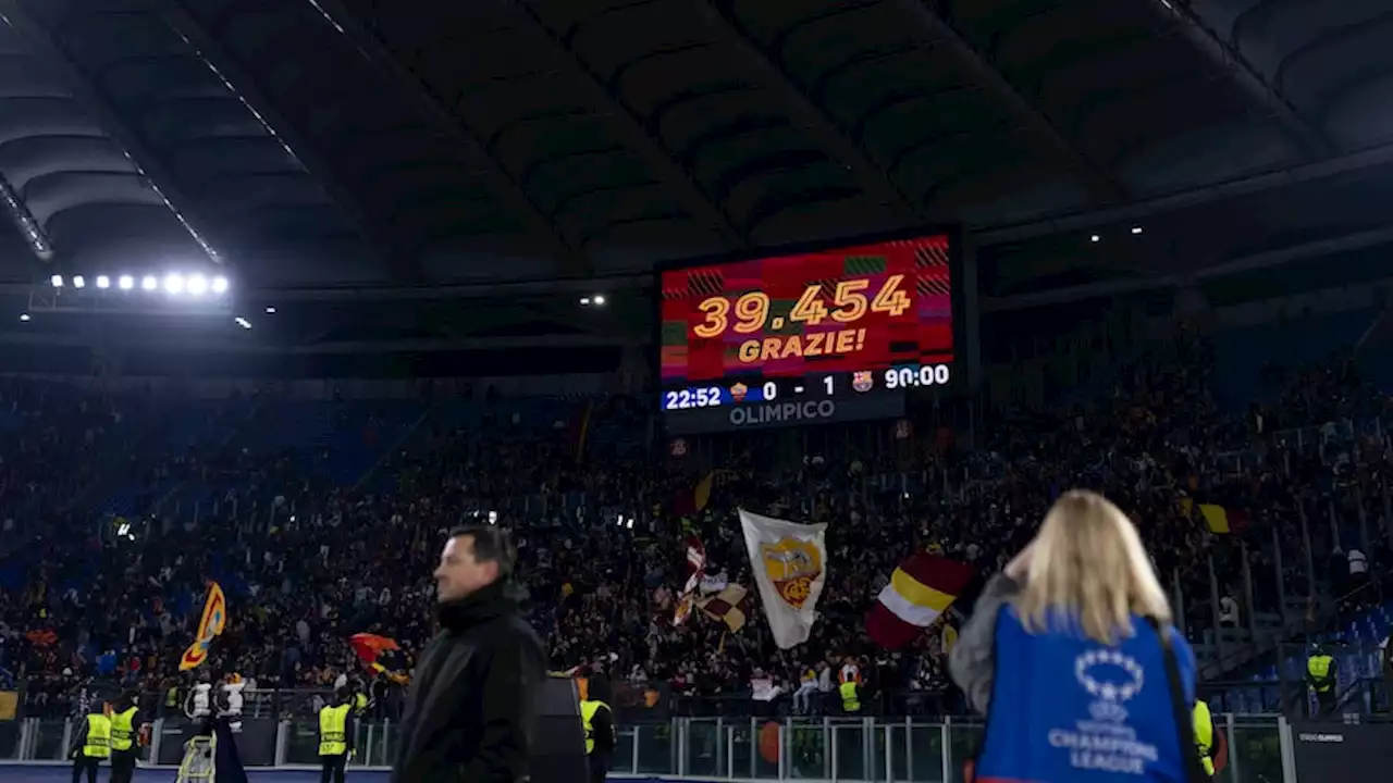 Roma set Italian attendance record with slim loss to Barcelona in UWCL