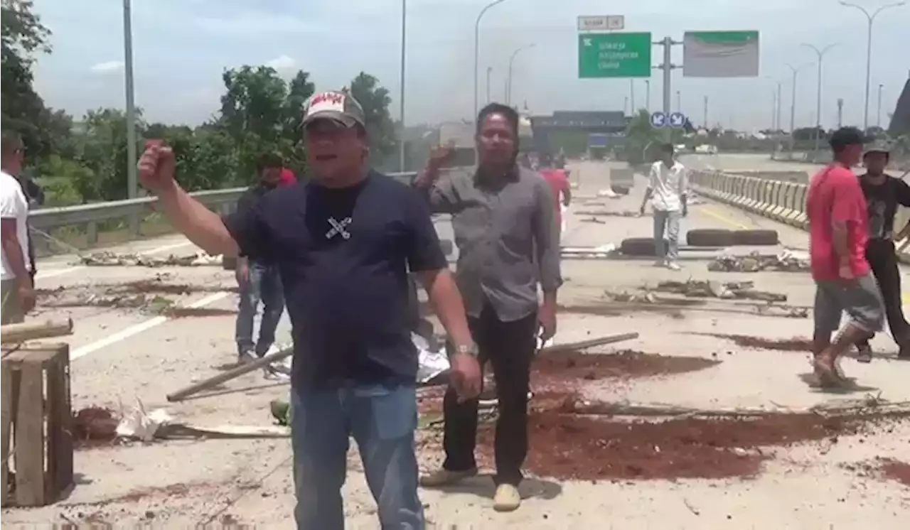 Demo Ahli Waris, Tol Jatikarya Ditutup