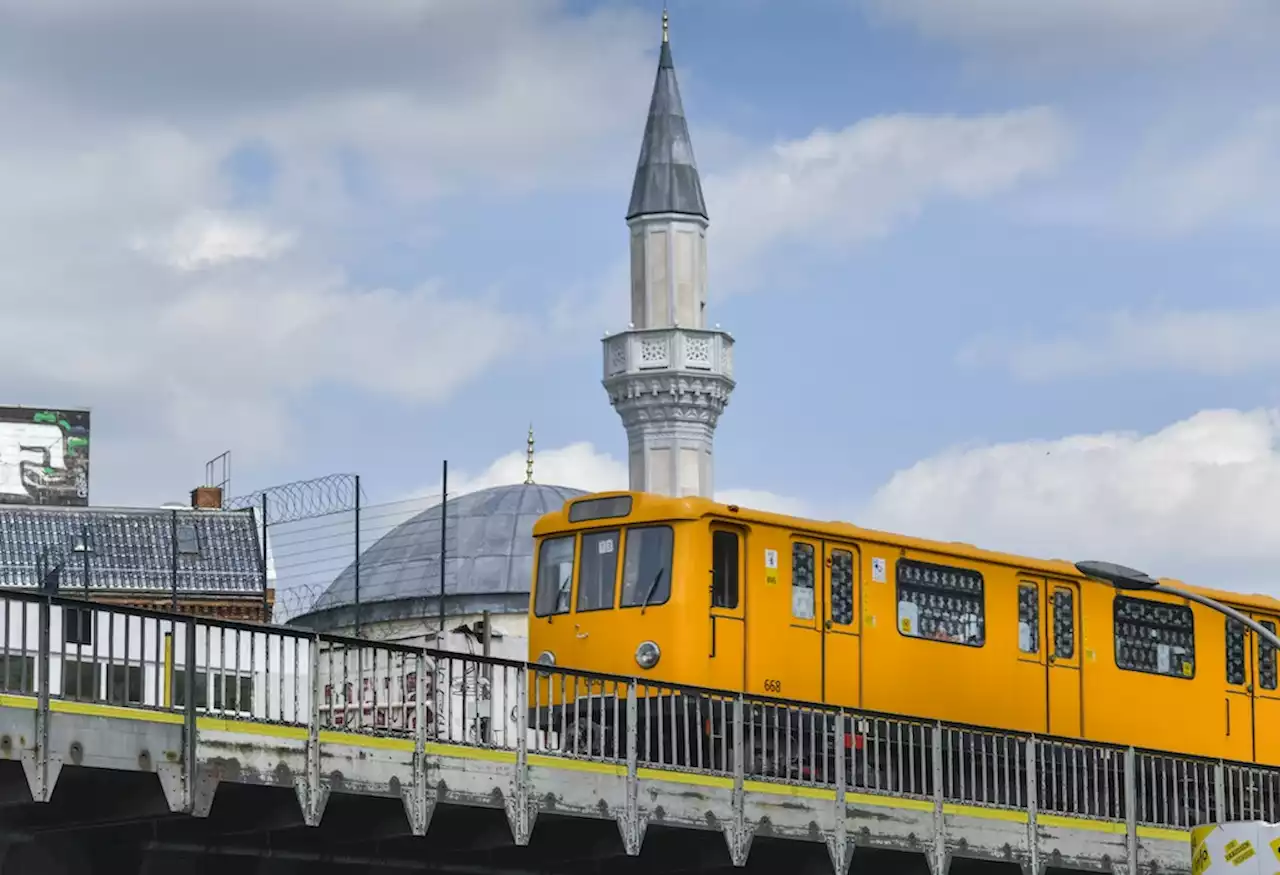 Ramadan beginnt: Berliner Muslime laden zum Fastenbrechen ein