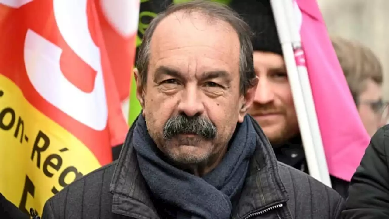 Martinez dénonce le 'mépris' de Macron 'pour les millions de personnes qui manifestent'