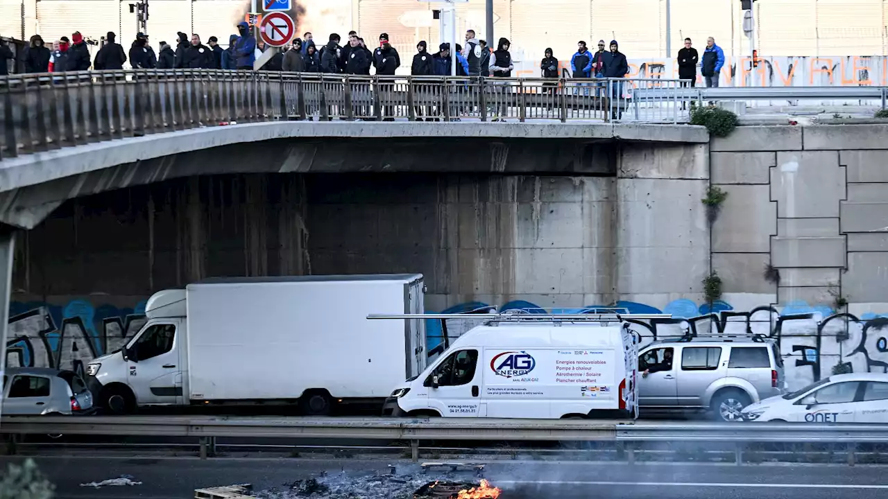 Retraites: l'entrée sur Marseille bloquée sur l'A55 par des manifestants