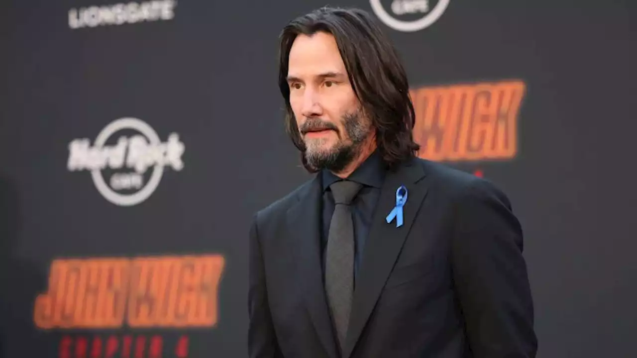 Keanu Reeves honors Lance Reddick at 'John Wick: Chapter 4' premiere | CNN