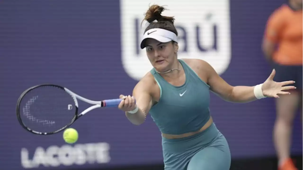 Andreescu defeats Raducanu, moves on to second round of Miami Open