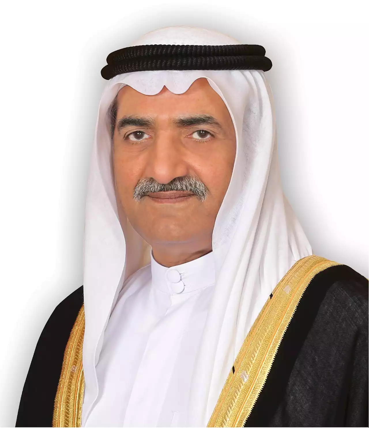 حاكم الفجيرة يهنئ رئيس الدولة ونائبه والحكام بحلول شهر رمضان الفضيل