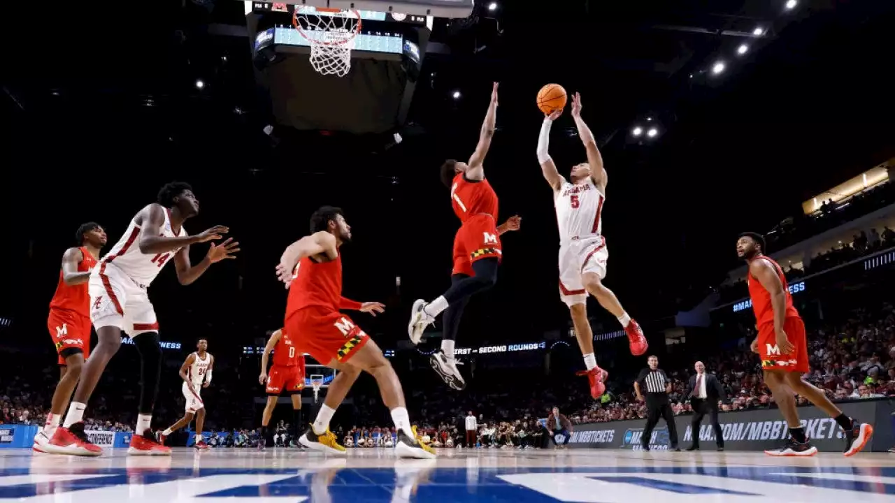 How to Watch 2023 March Madness: Stream the Men's Sweet 16 Games