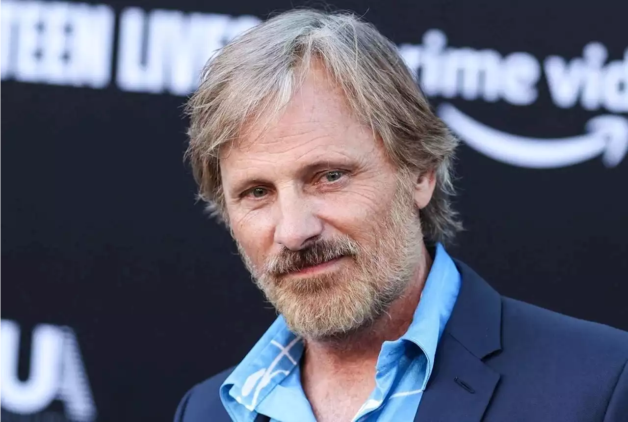 Découvrez Viggo Mortensen et sa méthode de relaxation peu conventionnelle sur le tournage du « Seigneur des anneaux »