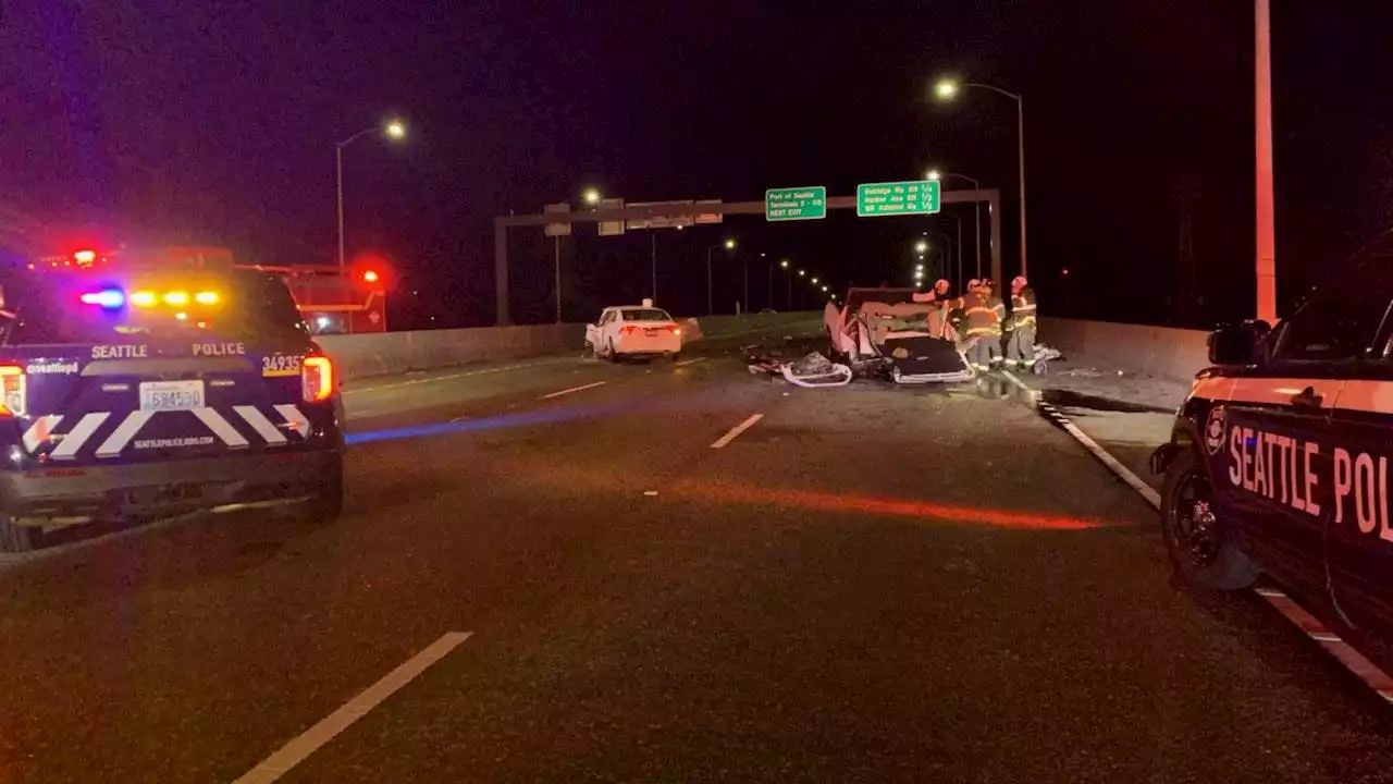 Police: 2 killed in West Seattle Bridge crash