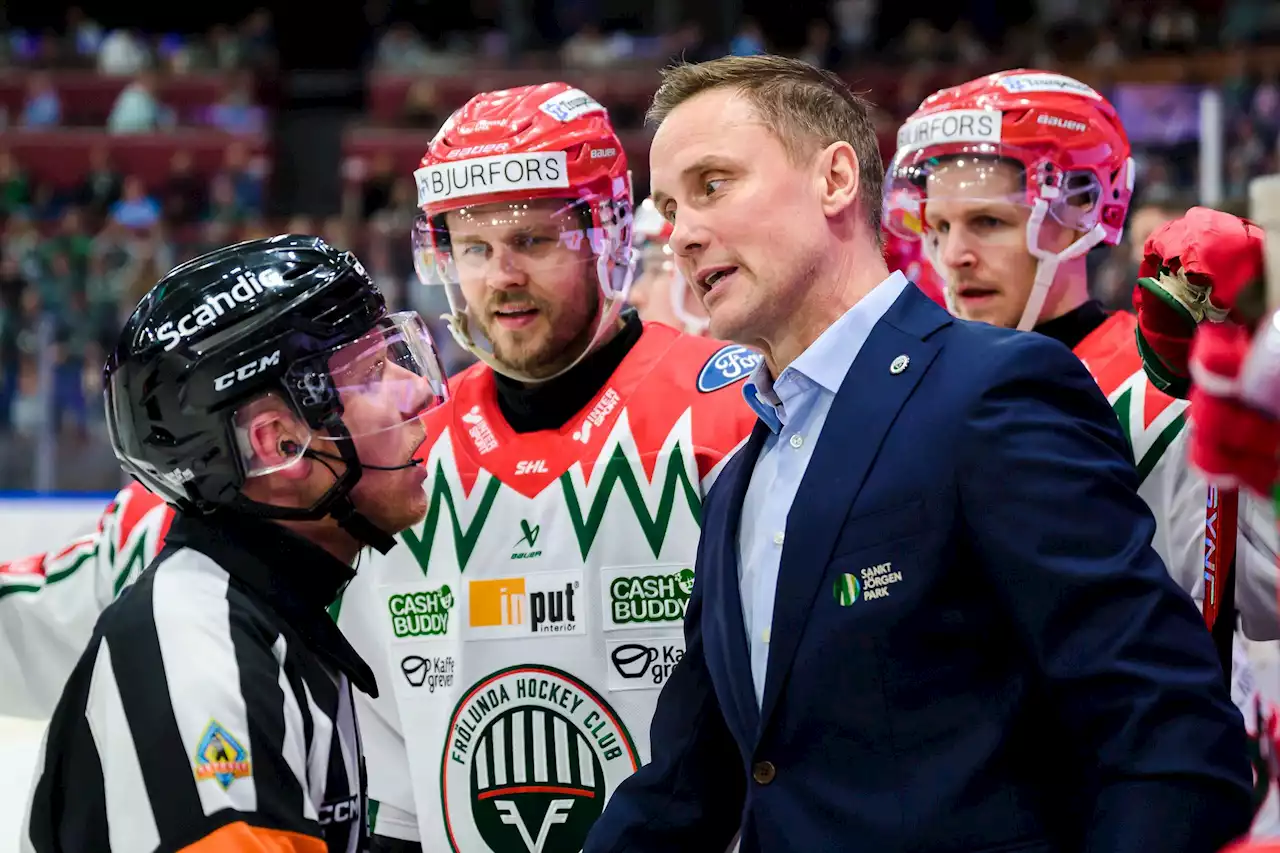 Därför dröjde Rönnbergs timeout: ”Helt onödig timeout”