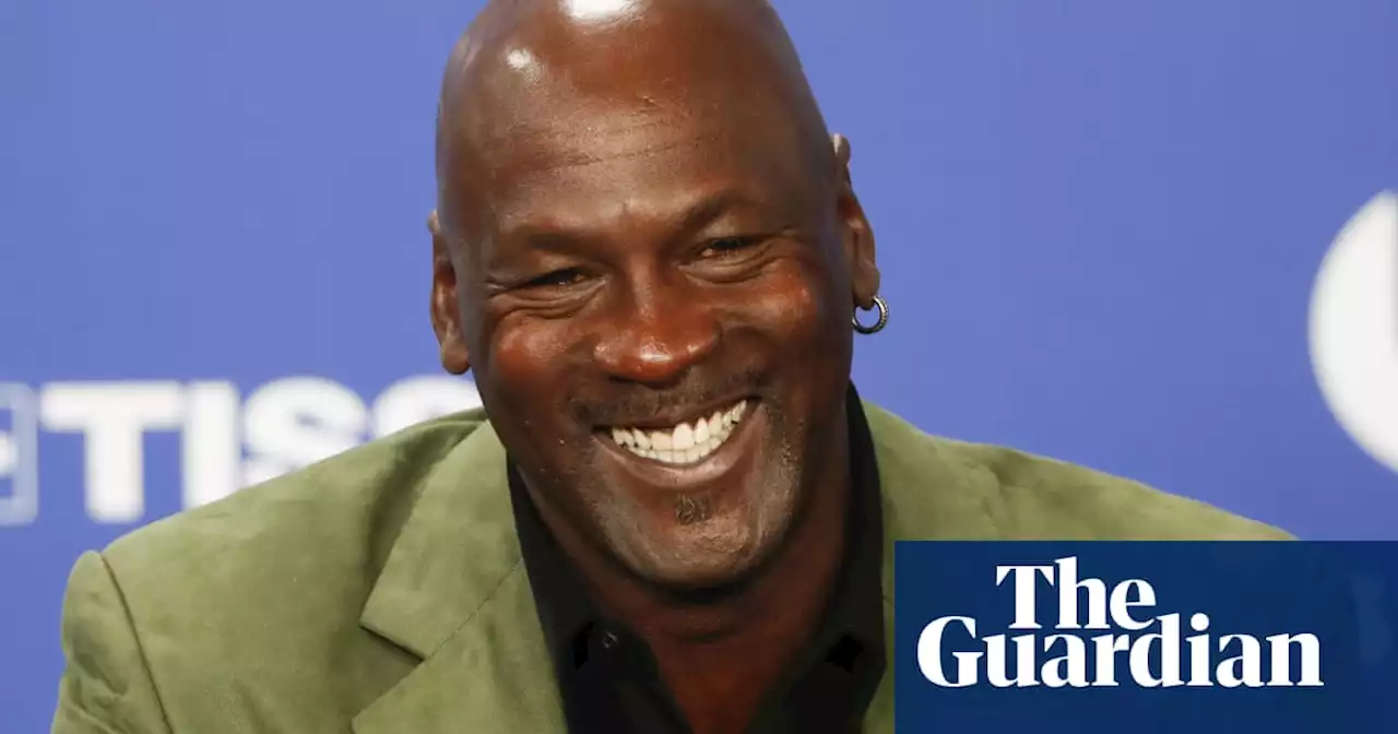 Michael Jordan considering sale of $1.7bn Charlotte Hornets