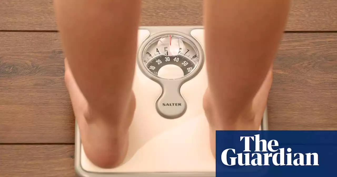 Unregulated ‘eating disorder coaches’ putting people at risk, say experts