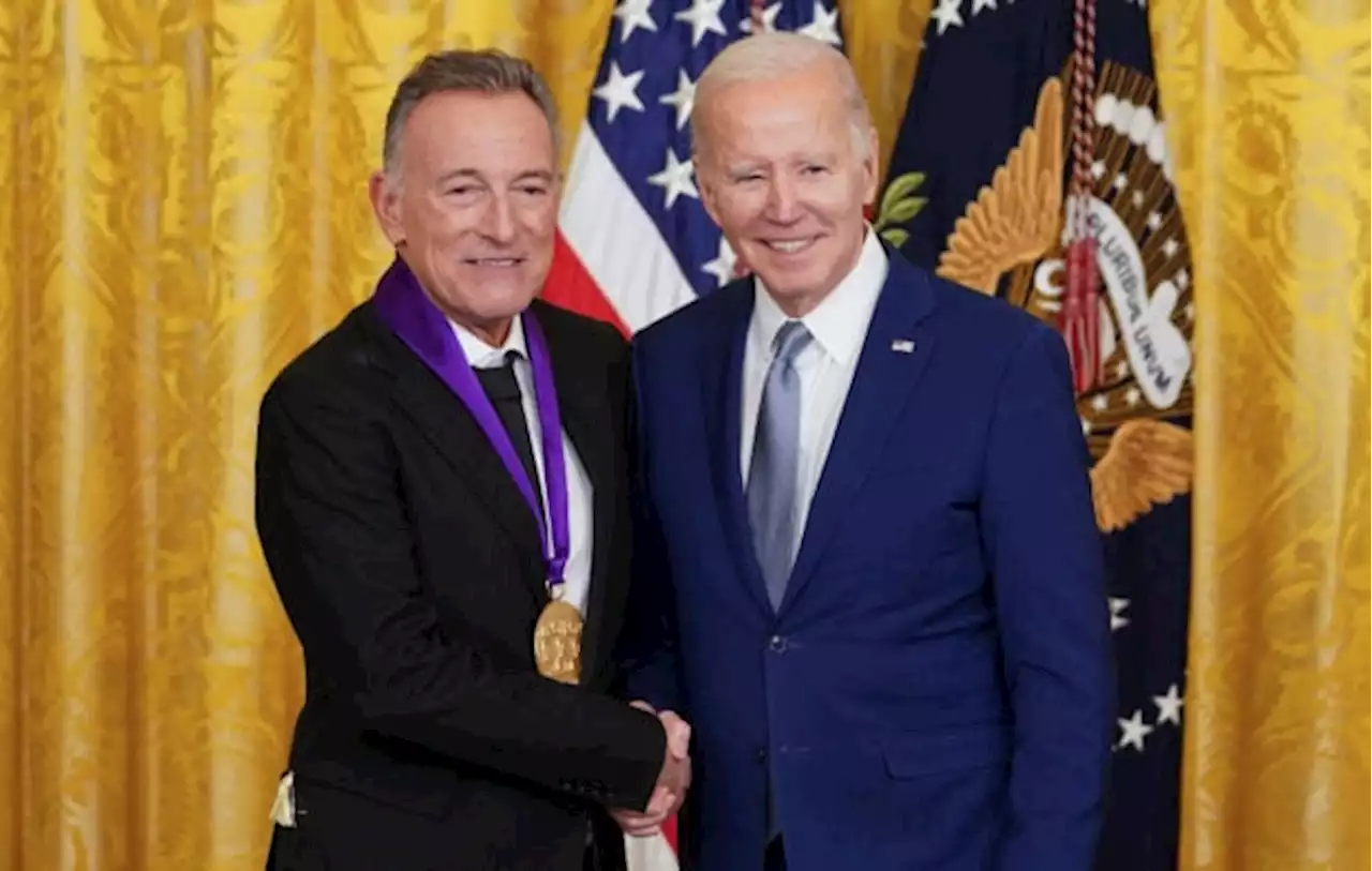 Biden honors Bruce Springsteen, Julia Louis-Dreyfus, Mindy Kaling