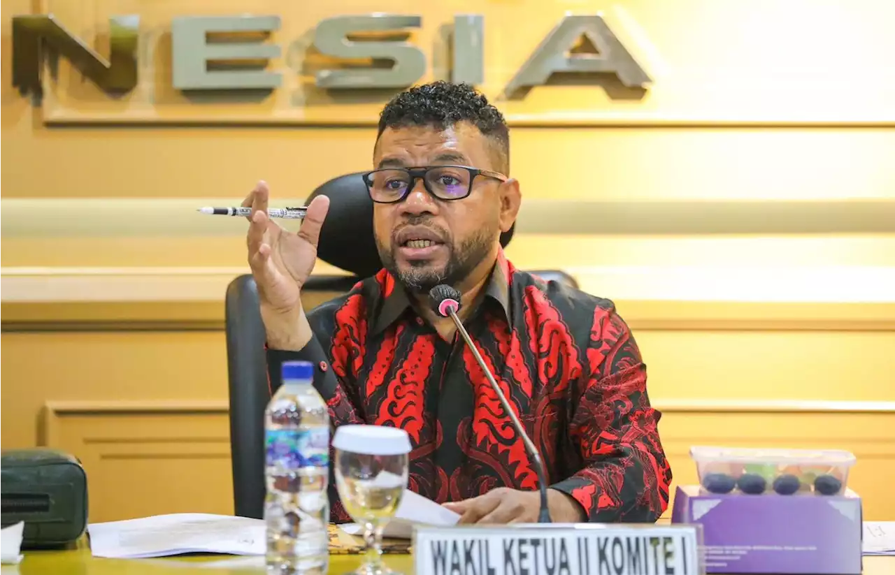 Soal CSR LNG Tangguh, Senator Filep: Investasi di Papua Wajib Berpihak pada Rakyat dan Daerah