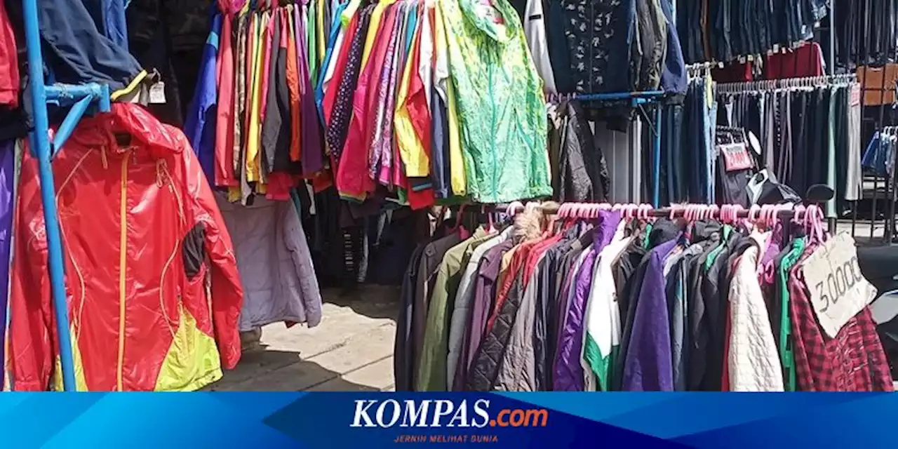 Polda Jabar Sita 200 Bal Pakaian Bekas Impor di Bandung