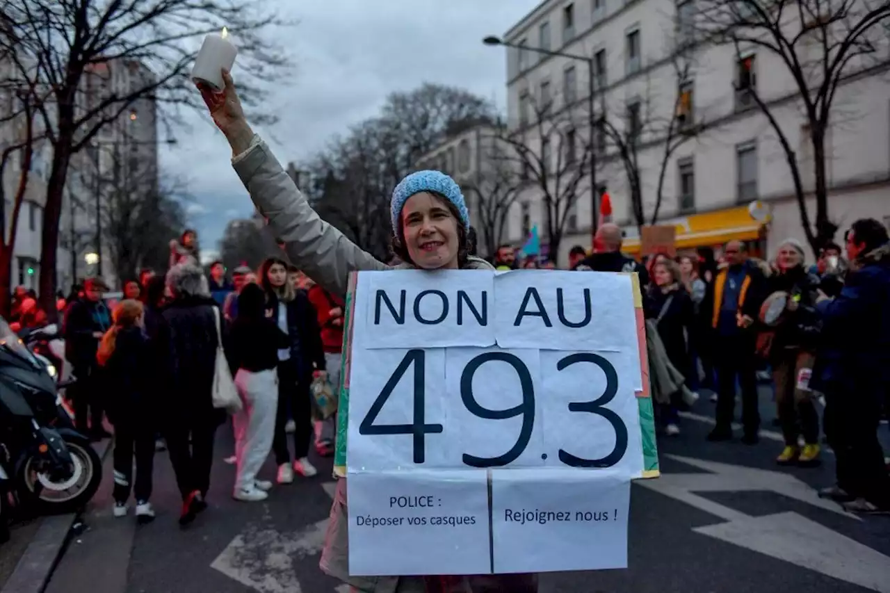 Réforme des retraites 2023 : faut-il supprimer l’article 49 alinéa 3 de la Constitution ?