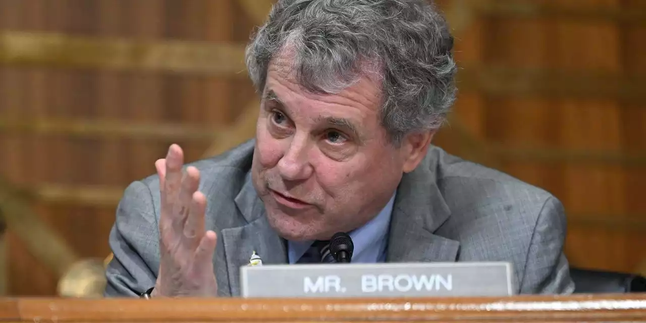 Senate Banking Chair Sherrod Brown sees bipartisan support for changes to deposit insurance