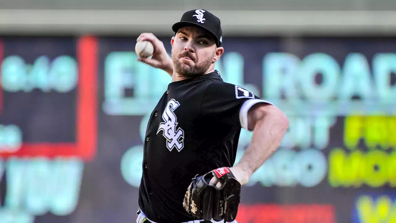 White Sox' Lance Lynn Shares Update on Liam Hendriks' Cancer Treatment