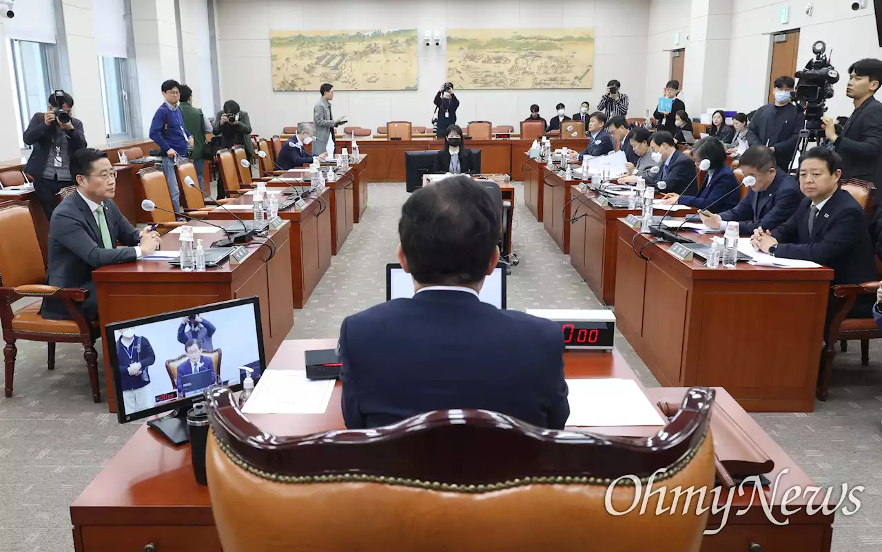 정순신 아들 '전학취소' 강원교육청 직원들, 청문회 증인 소환