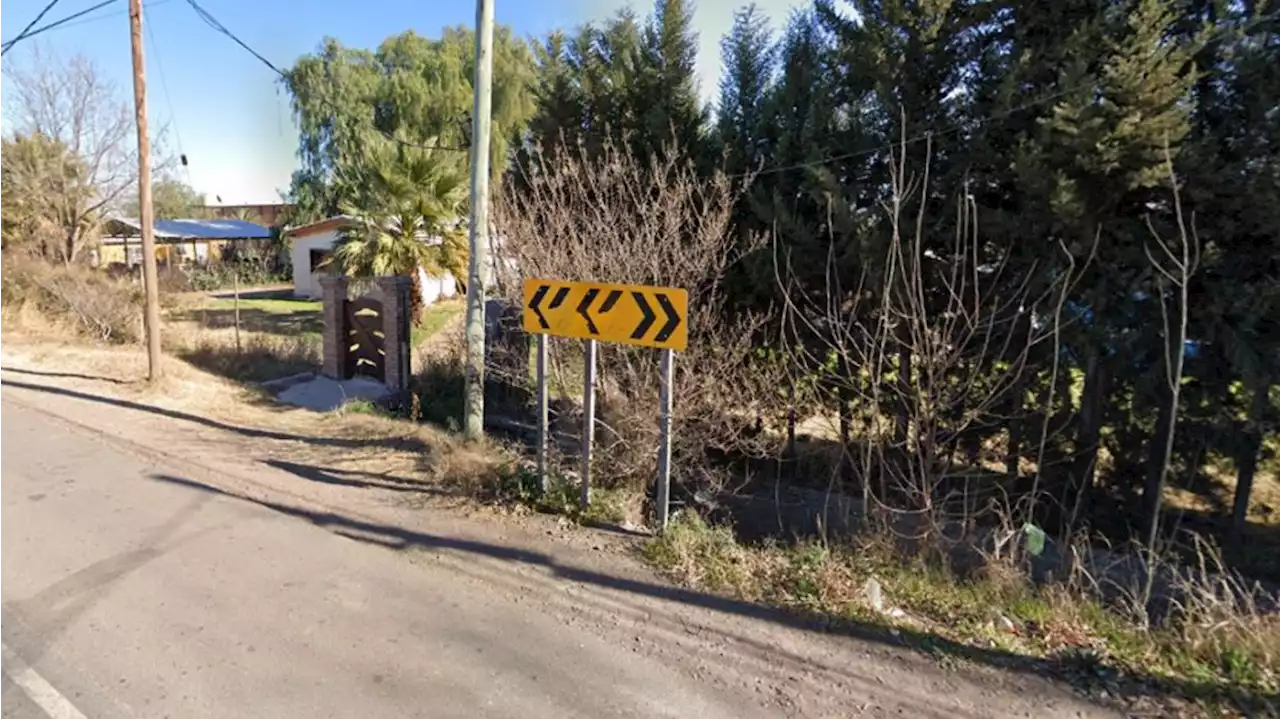 Mendoza: atropelló y mató a un bebé que jugaba en una caja de tomates